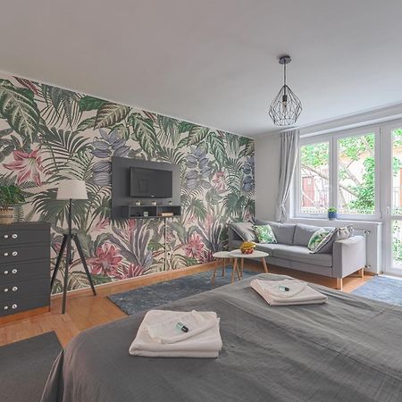 Peaceful Apartment Near Buda Castle And Chain Bridge Boedapest Buitenkant foto